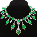 Natural Emerald Diamond Necklace