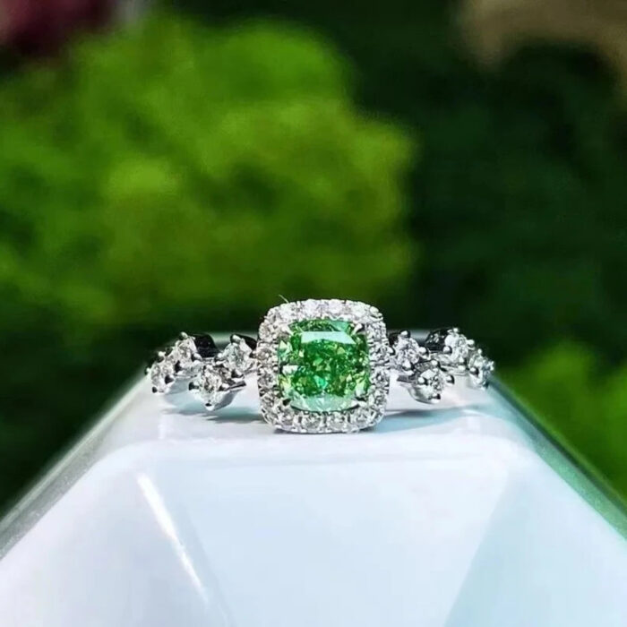 Natural Fancy Green Diamond Ring